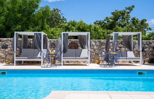 Trappitello Apartment | Villa Agave Pool & Spa