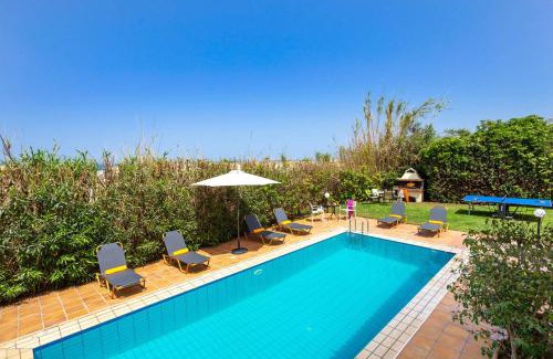 Maleme Villa | Villa Aggeliki by Villa Plus