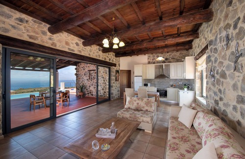 Livadia Villa | Villa Aglaia - Outdoor Jacuzzi - Affordable Luxury - Privacy