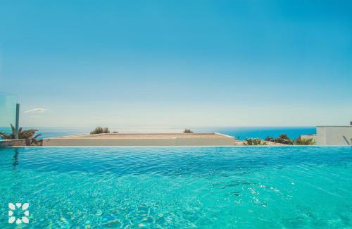 Cumbre del Sol Villa | Villa Aguamarina by Abahana Villas