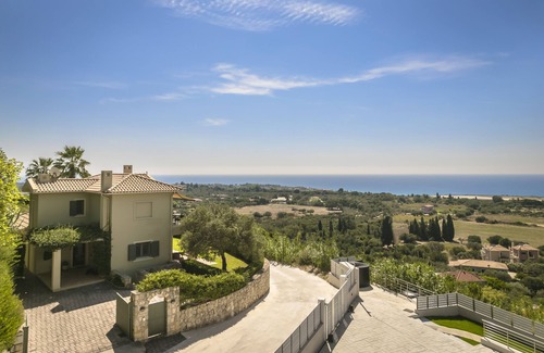 Sarlata Villa | Villa Alexandra - Sarlata Villas Kefalonia - Luxurious Vacation Rentals