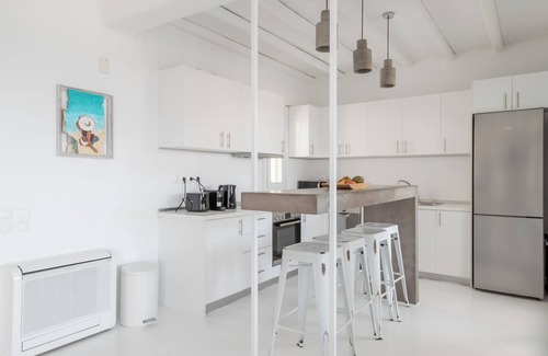 Elia Villa | Villa Alice