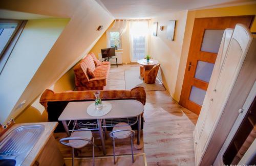 Rewal House | Villa Aljan