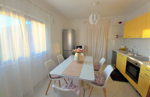 Tugare Villa | Villa Almond near Omis, private pool