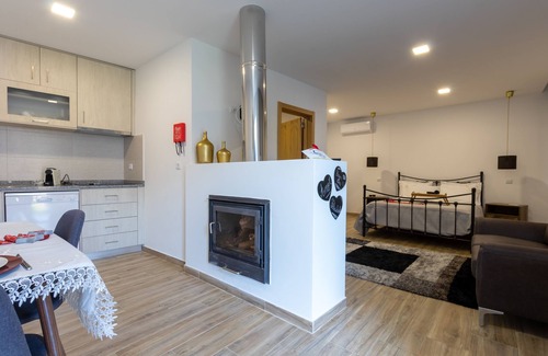 Seia Bed & Breakfast | Villa Alzira
