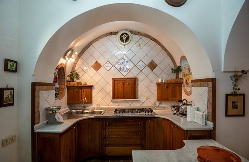 Marini House | Villa Amalia Resort