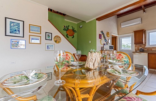 Sero Colorado House | Villa Amarc: Family Fun, Kite Surf, Balcony View minutes to Rodgers/Baby Beach!