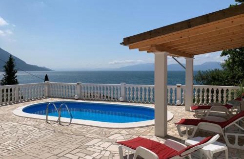 Podaca Apartment | Villa Amarila