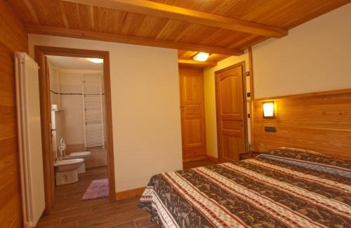 Champoluc Bed & Breakfast | Villa Americana Chambres d'Hotes
