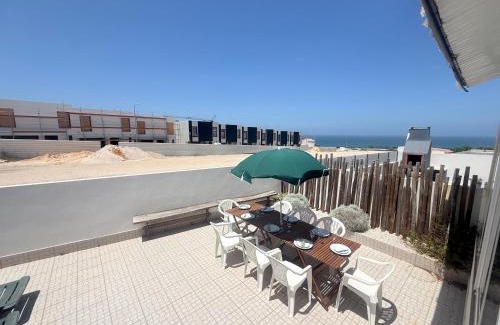 Praia de Santa Cruz House | Villa Anita
