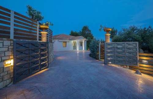 Agios Sostis Villa | Villa Annaset