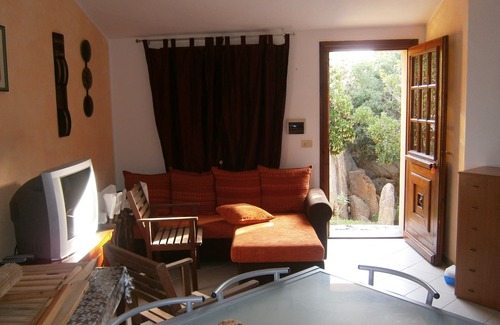 Trinita d'Agultu Villa | villa antonella with shared swimming pool
