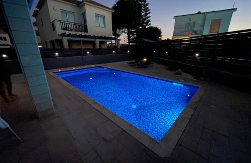 Ayia Thekla Villa | Villa Argyro