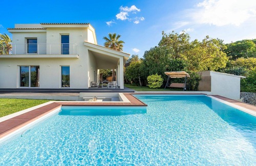 Syracuse Villa | Villa Artemare - Isola ,Sicily