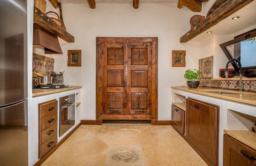 Castelvetrano Villa | Villa Ashram 6, Emma Villas