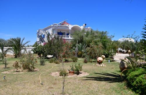 Aghir Villa | Villa Authentique Casablanca, Djerba Tunisie