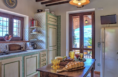 Massa Martana Villa | Villa Bella 8, Emma Villas