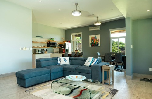 Las Escobas del Venado Villa | Villa Bella Vista - Luxurious private villa overlooking Venao Beach