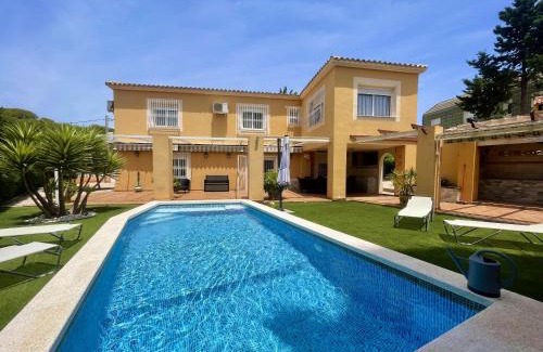 Rincon de Loix Villa | Villa Benidorm Levante Beach Blueline