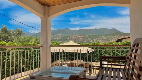 Messaia Villa | Villa Bianca