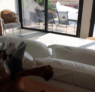 Moura Villa | VILLA Bléanah