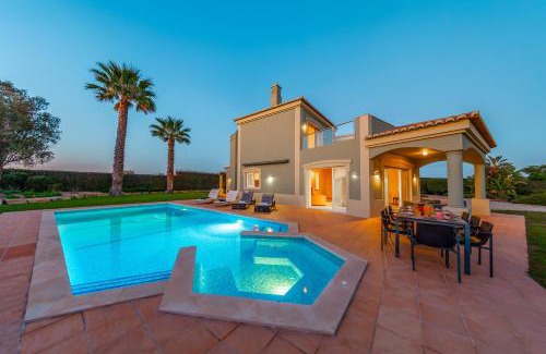 Estombar Villa | Villa Bliss by Algarve Vacation