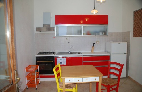 Porto Alabe Apartment | Villa Bosa, waterfront apartment, 10 meters from beach, WIFI, sleep 2