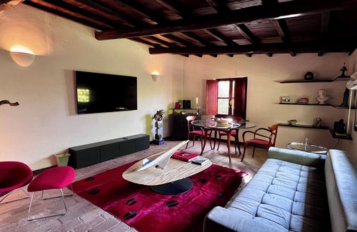Quartiere XX Ardeatino House | Villa Bovari - Stupendous House inside a Historic Villa on the Appia Antica