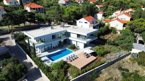 Splitska Villa | Villa Brac
