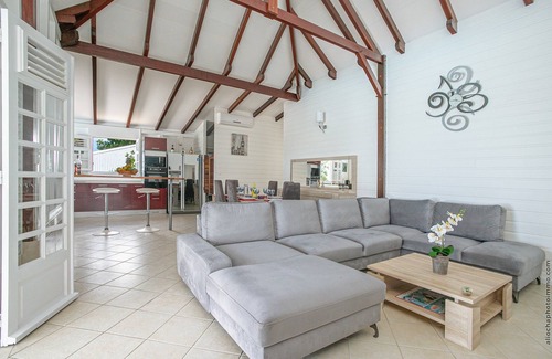 Le Vauclin House | Villa Cacyli: private heated pool and Jacuzzi, view of Baie des Mulets