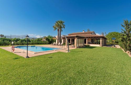 Puerto de Pollensa Villa | Villa Camp del Bosch by Sealand Villas
