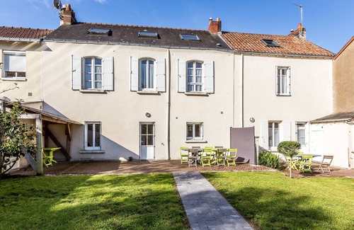 Pont Rousseau Villa | Villa Cap Horn for 6 to 8 people