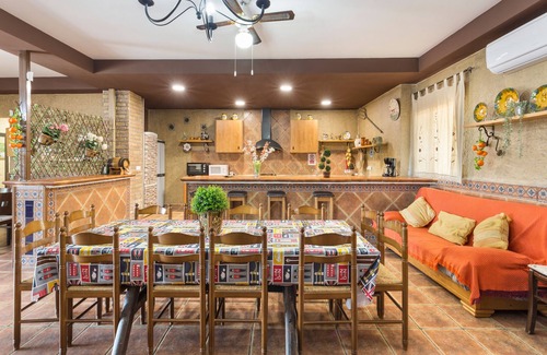 Cieza Villa | Villa 'Capricho' with Mountain View, Wi-Fi and Air Conditioning