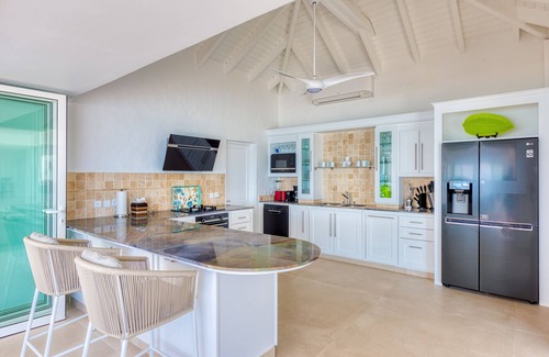 Plum Bay Villa | Villa Carisa Summary: