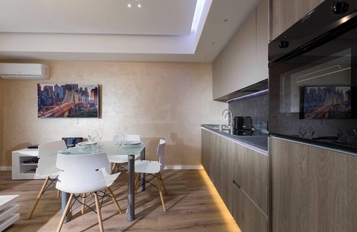 Gare Apartment | Villa Carlotta 24 Appartement avec Balcon