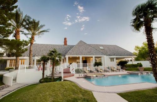 Spring Valley Villa | Villa Carota - 6 bedrooms and a Casitas