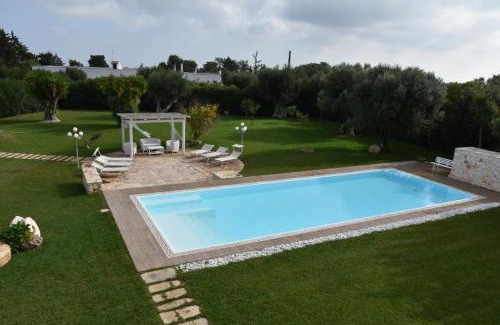 Monopoli Villa | Villa Carrubo Peroscia by STHEY