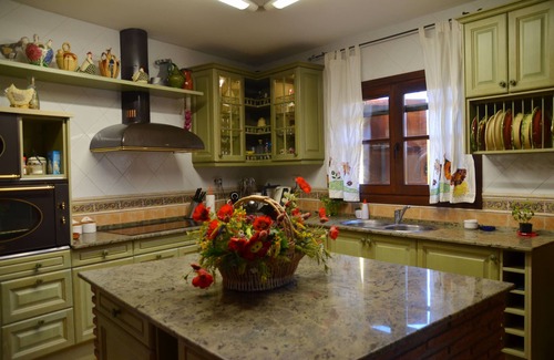 La Selva del Camp Villa | VILLA CASA LORENZANA WITH SWIMMING POOL AND LARGE GARDEN