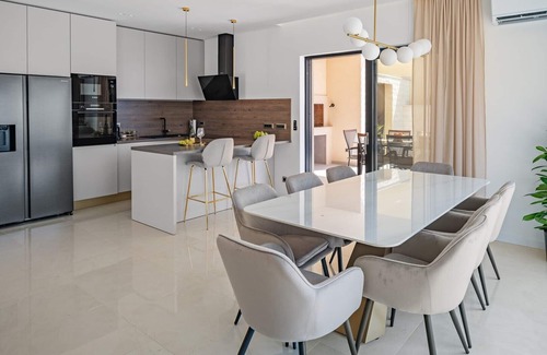 Borak Villa | Villa Casa Vita featuring a sea view, billiards, and heated pool