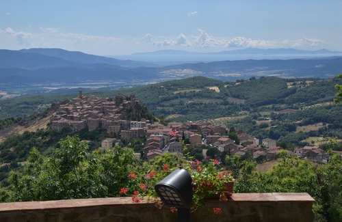 Roccastrada Villa | Villa Casale "Il Diaccio" with panoramic views of the Tuscan Maremma