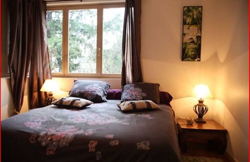 Vancia - Crepieux House | Villa Castel Suite Pavilion with TV lounge and kitchen
