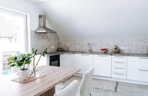 Cerknica Apartment | Villa Cerkniško jezero
