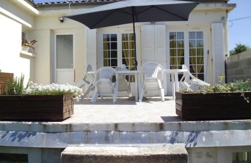 Echillais House | Villa Chanterelle