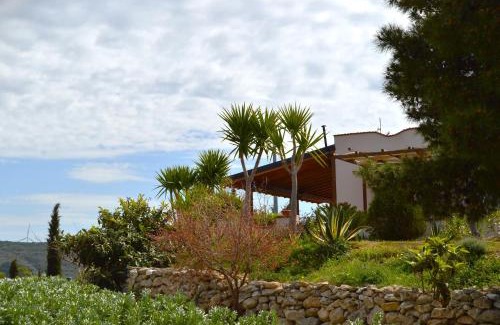 Montallegro House | Villa Chiara