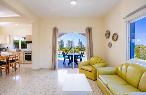 Argaka Villa | Villa Christos - Two Bedroom Villa, Sleeps 6