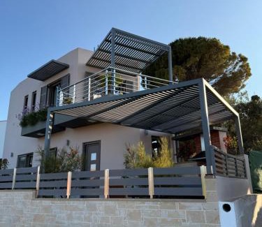 Koukounara Villa | Villa Chryssi