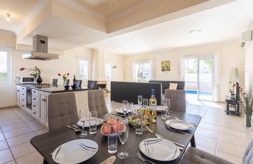 Kapparis Villa | Villa Claudia - Three Bedroom Villa, Sleeps 6