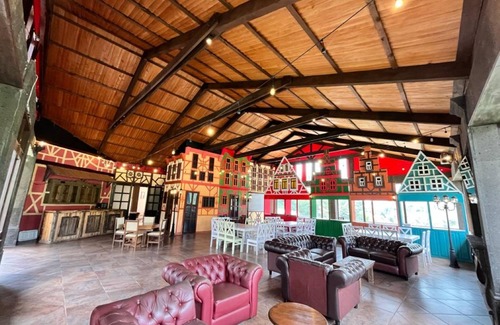 El Oro Hotel | Villa Clauss