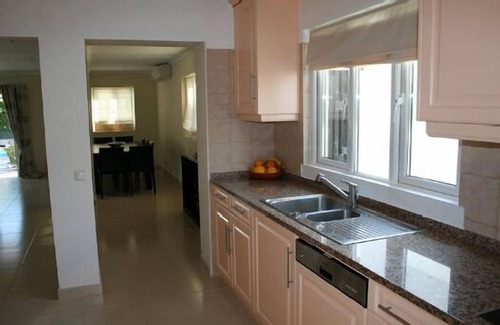 Vale do Garrao Villa | Villa close to Vale do Lobo reception with private pool T101 - Almancil, Algarve