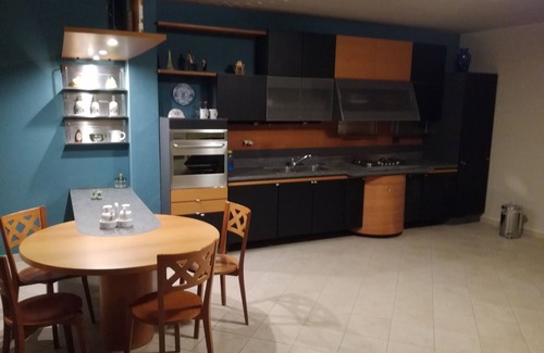 Foggia Cottage | Villa con ampio parcheggio e verde intorno